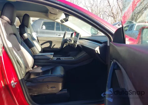 2021 Tesla Model Y Long Range Dual Motor All-Wheel Drive from USA, damaged, VIN 5YJYGDEE4MF206522